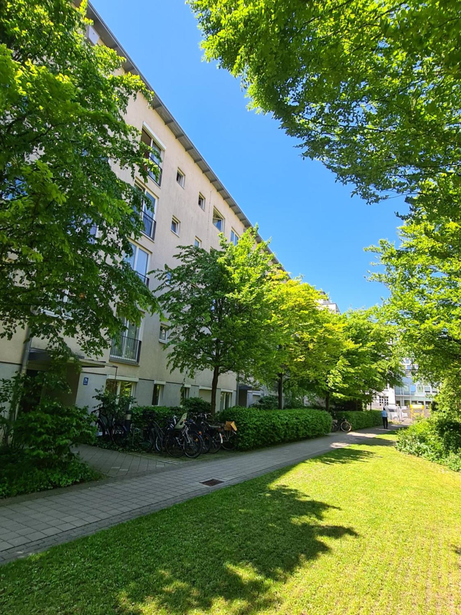 Ridler Theresienwiese, Parking & Rooftop Terraces 2 Appartement *
